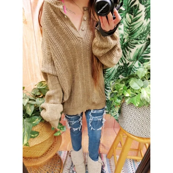 Vintage mocha brown chunky henley knit sweater ☕️ - Picture 2 of 8